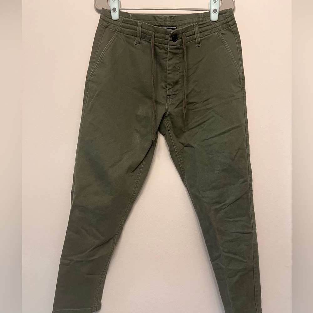 Men's forever 21 green pants medium